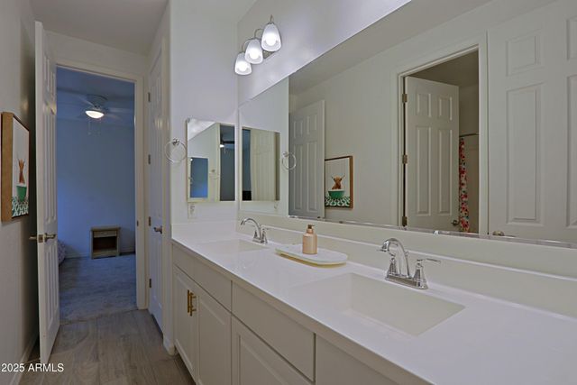 6660 N 128TH Lane, Glendale, AZ 85307