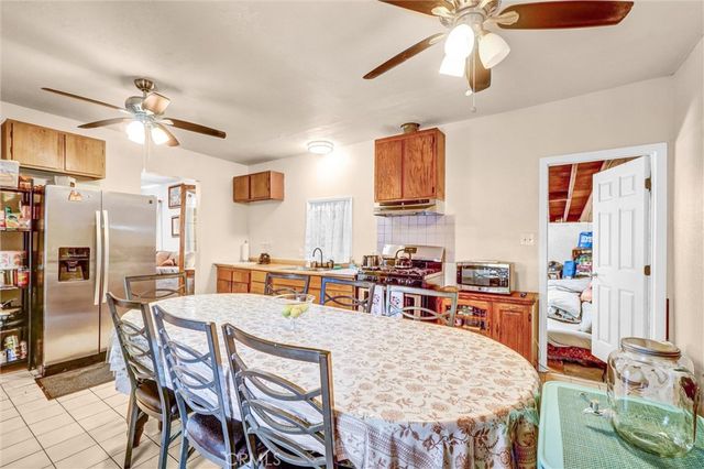 2118 Hickory Street, Santa Ana, CA 92707