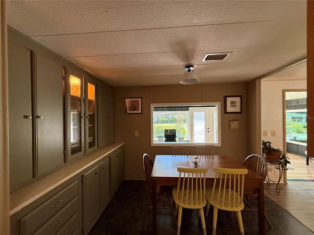 9 S BOBWHITE ROAD, Wildwood, FL 34785