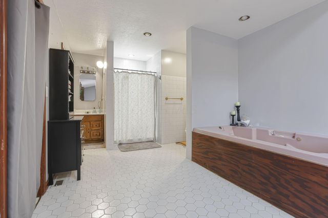 13788 Havens Corners Road SW, Pataskala, OH 43062