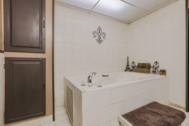 13788 Havens Corners Road SW, Pataskala, OH 43062