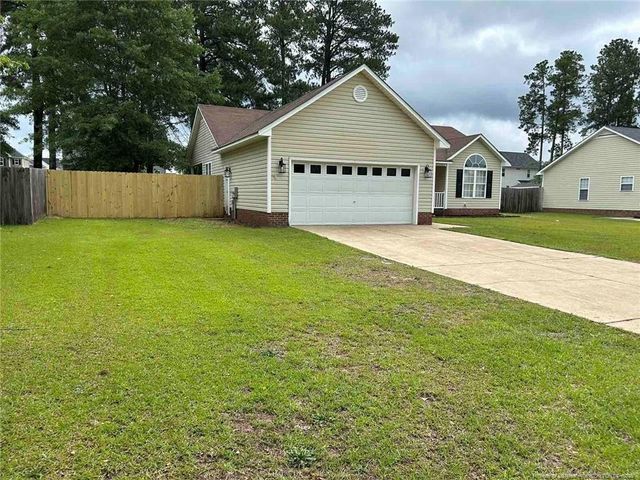 1529 Clan Campbell Drive, Raeford, NC 28376