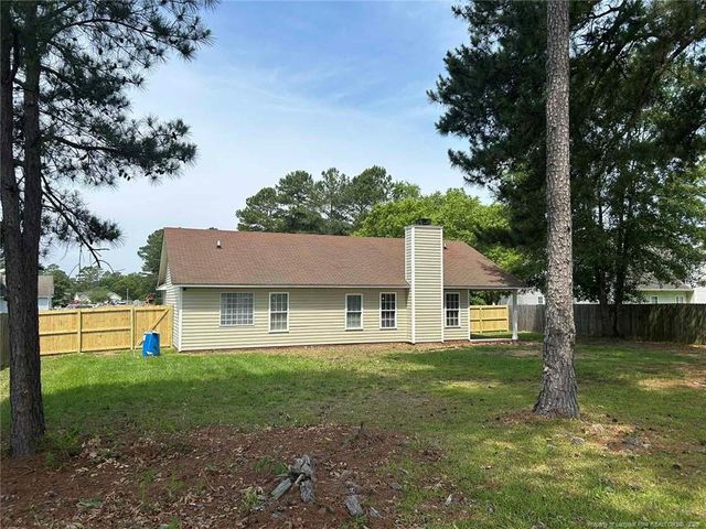 1529 Clan Campbell Drive, Raeford, NC 28376