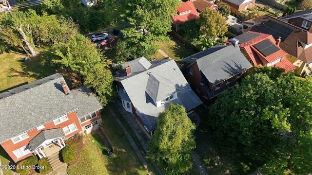 1855 Harvard Dr, Louisville, KY 40205