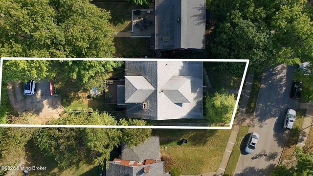 1855 Harvard Dr, Louisville, KY 40205