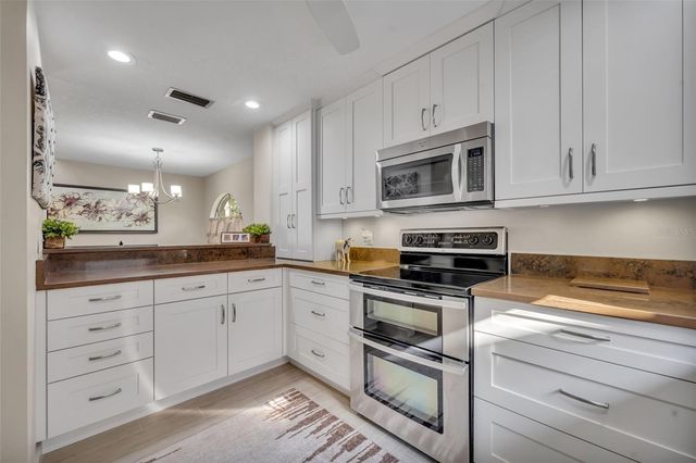 1000 WINDERLEY PLACE 239, Maitland, FL 32751