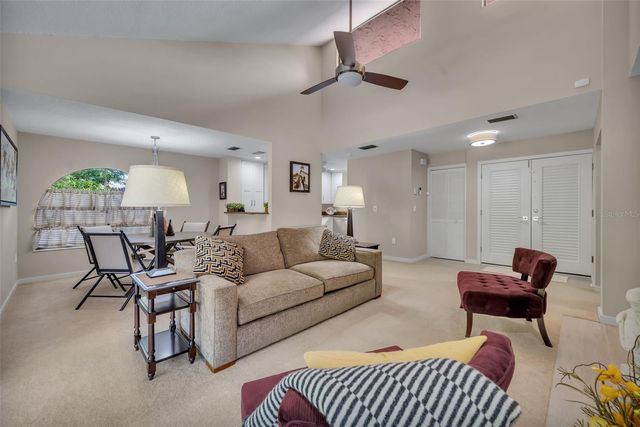 1000 WINDERLEY PLACE 239, Maitland, FL 32751