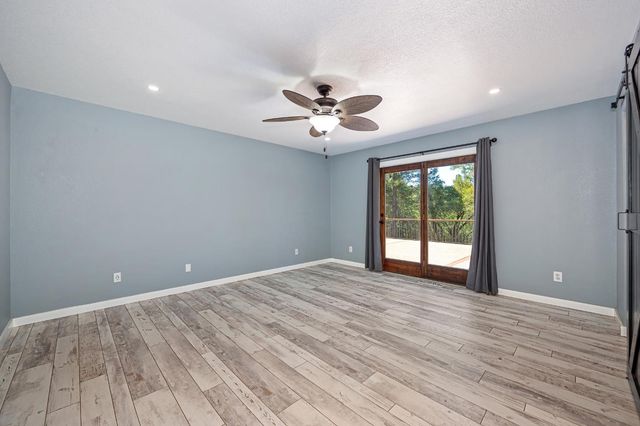 25990 Ridgeview Ct, Colfax, CA 95713