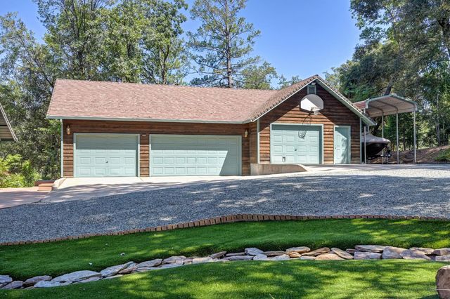 25990 Ridgeview Ct, Colfax, CA 95713
