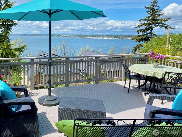 322 S Forest Street, Bellingham, WA 98225