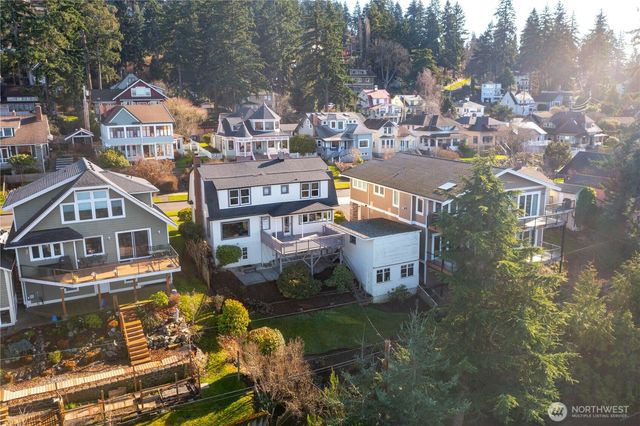 322 S Forest Street, Bellingham, WA 98225