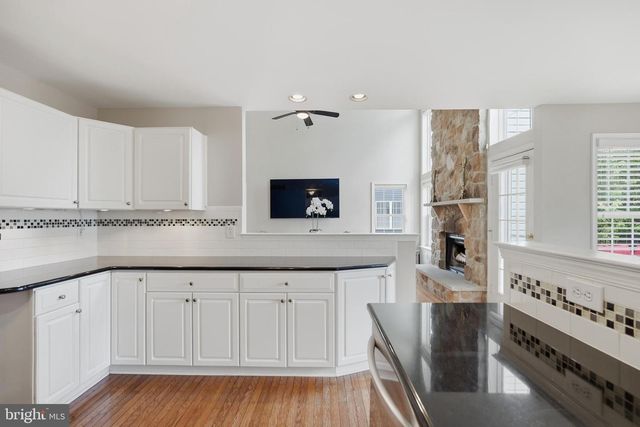 103 HIDDEN CT, New Hope, PA 18938