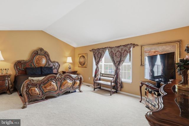 103 HIDDEN CT, New Hope, PA 18938