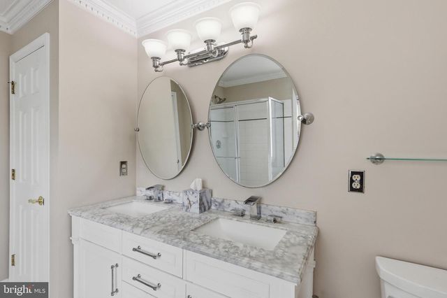 103 HIDDEN CT, New Hope, PA 18938