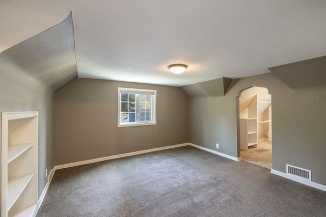 911 E 17th Ave, Spokane, WA 99203