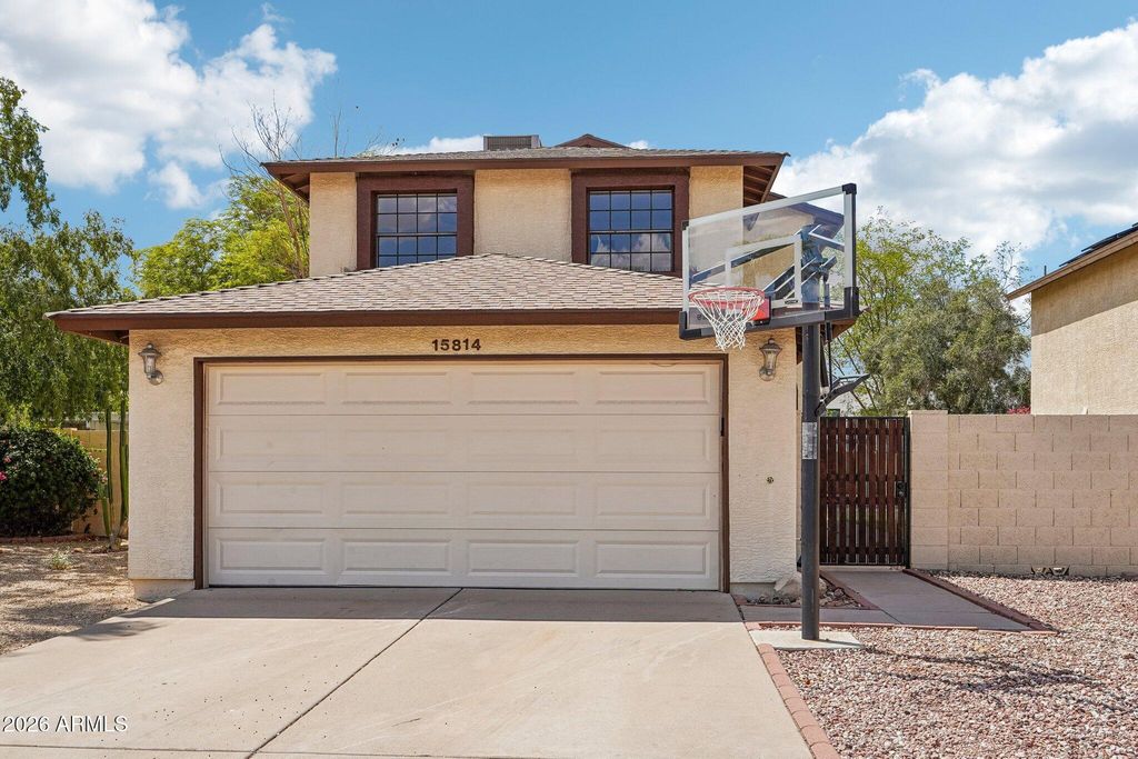 15814 N 37TH Drive, Phoenix, AZ 85053 — exterior