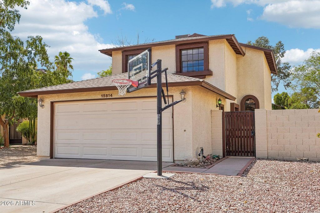 15814 N 37TH Drive, Phoenix, AZ 85053 — photo 3