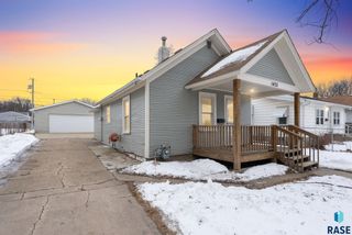 1425 E 5th St Street, Sioux Falls, SD 57103