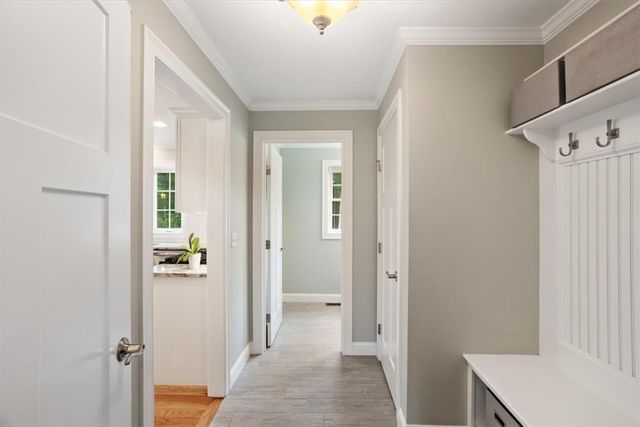 42 East Lantern Road, Lincoln, RI 02865
