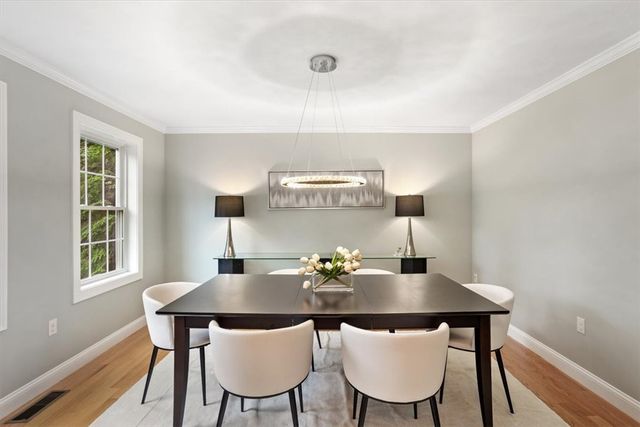 42 East Lantern Road, Lincoln, RI 02865