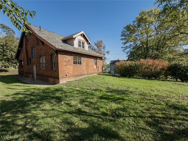 1105 Tremont Avenue SW, Massillon, OH 44647
