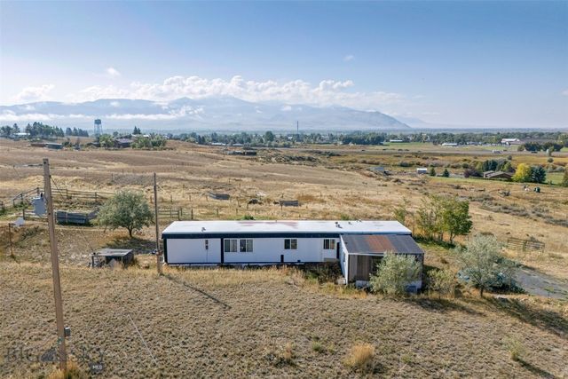 23 Holdsworth Road, Whitehall, MT 59759