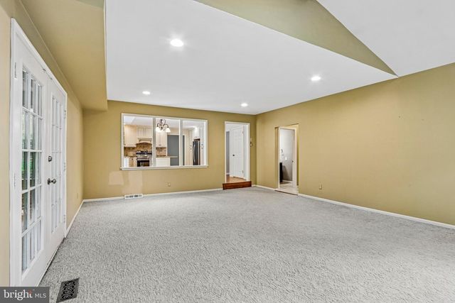 14 AIRDRIE CT, Paoli, PA 19301