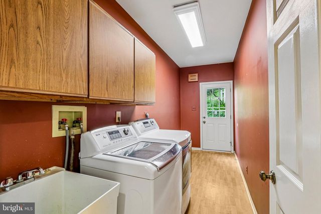14 AIRDRIE CT, Paoli, PA 19301