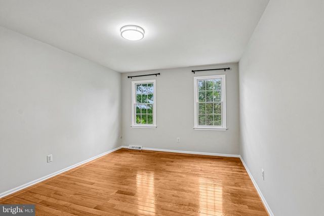 14 AIRDRIE CT, Paoli, PA 19301