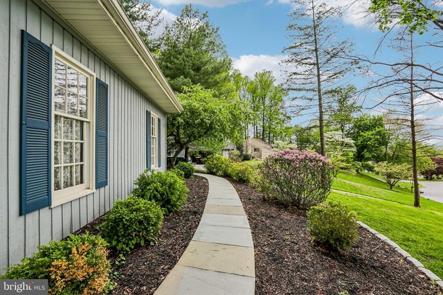 14 AIRDRIE CT, Paoli, PA 19301