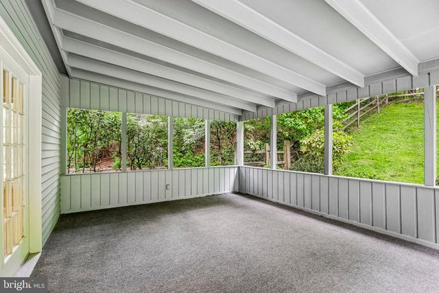 14 AIRDRIE CT, Paoli, PA 19301