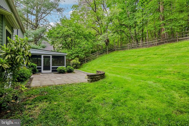 14 AIRDRIE CT, Paoli, PA 19301