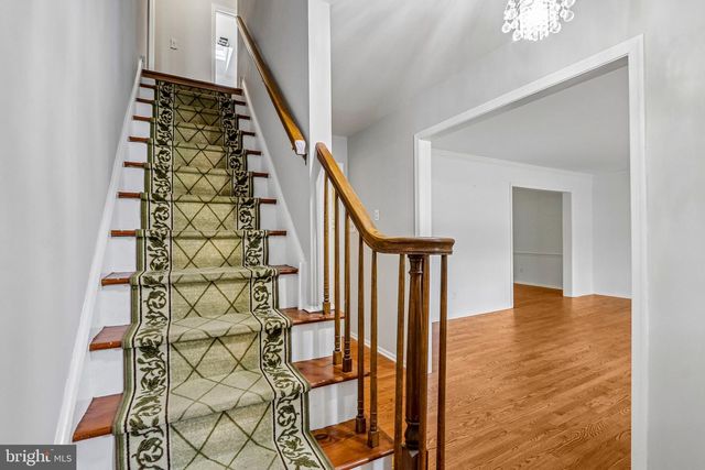 14 AIRDRIE CT, Paoli, PA 19301