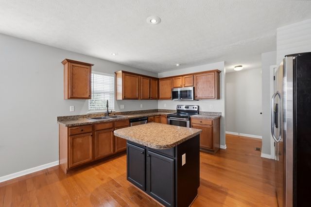 962 Cobble Drive, Richmond, KY 40475