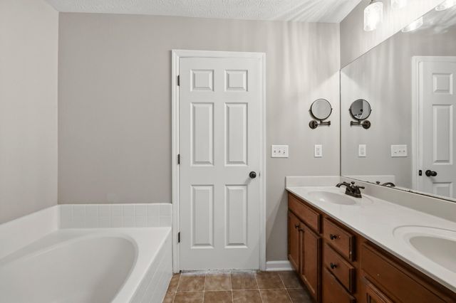 962 Cobble Drive, Richmond, KY 40475