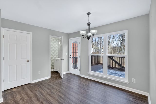 1211 Waggoner Dr, Nashville, TN 37214