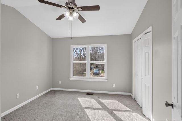 1211 Waggoner Dr, Nashville, TN 37214