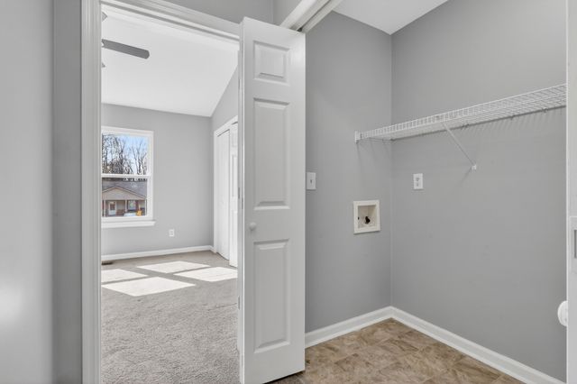 1211 Waggoner Dr, Nashville, TN 37214