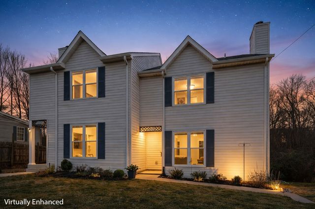 1211 Waggoner Dr, Nashville, TN 37214