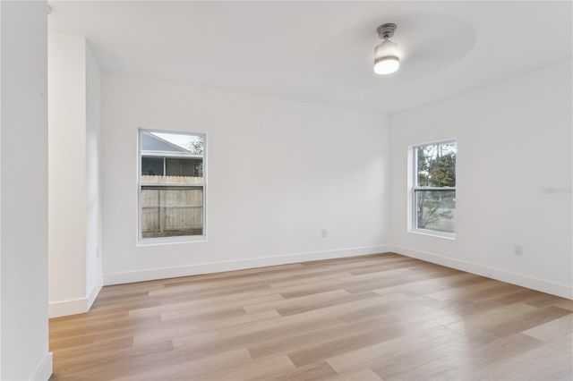 1530 12TH AVENUE S, St Petersburg, FL 33705