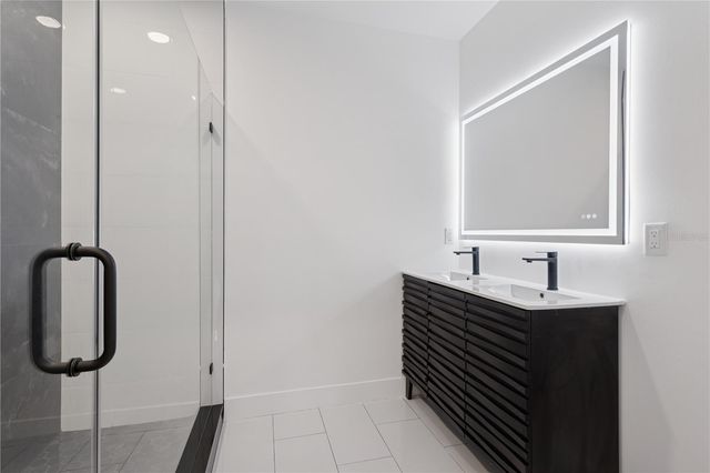 1530 12TH AVENUE S, St Petersburg, FL 33705