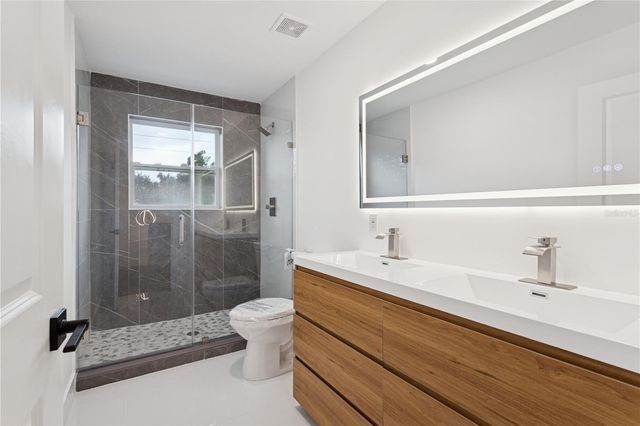 1530 12TH AVENUE S, St Petersburg, FL 33705