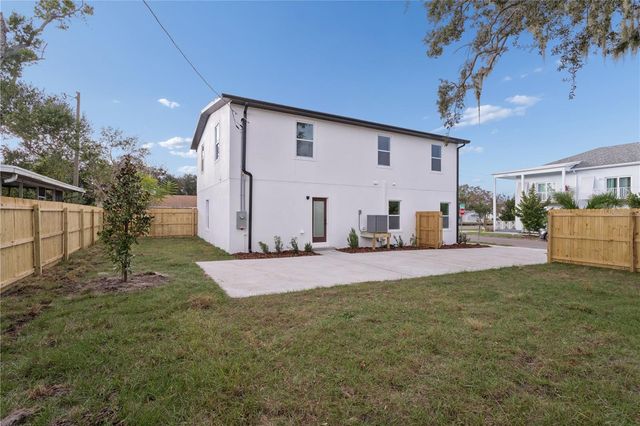 1530 12TH AVENUE S, St Petersburg, FL 33705