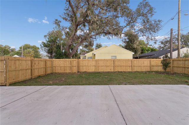 1530 12TH AVENUE S, St Petersburg, FL 33705