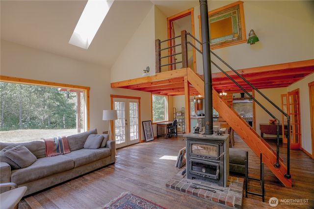 2904 Wildwood Drive, Quilcene, WA 98376