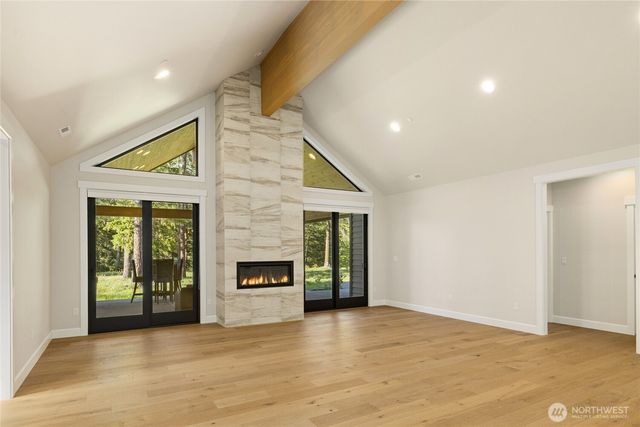 1050 Domerie Park Loop, Cle Elum, WA 98940