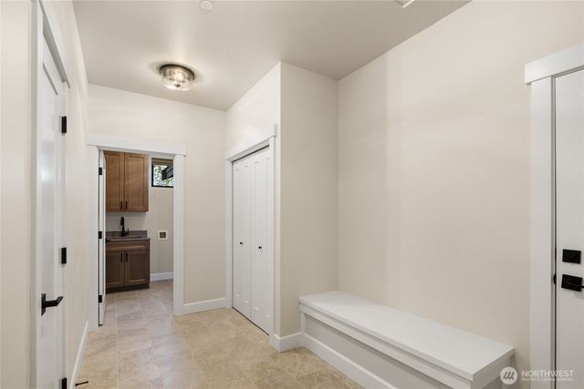 1050 Domerie Park Loop, Cle Elum, WA 98940