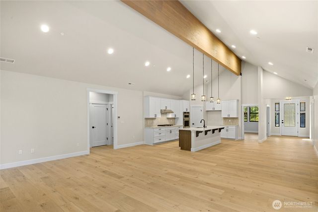 1050 Domerie Park Loop, Cle Elum, WA 98940