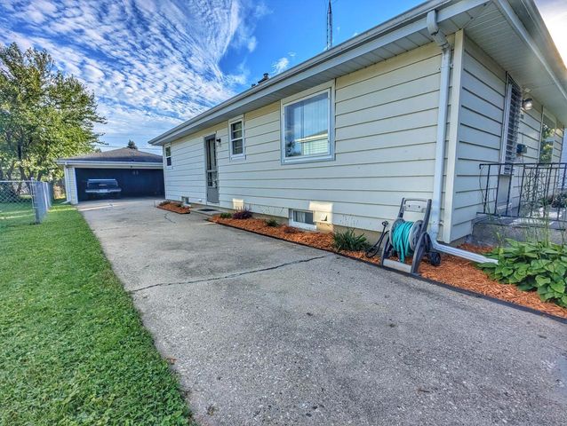 1807 28th STREET, Kenosha, WI 53140