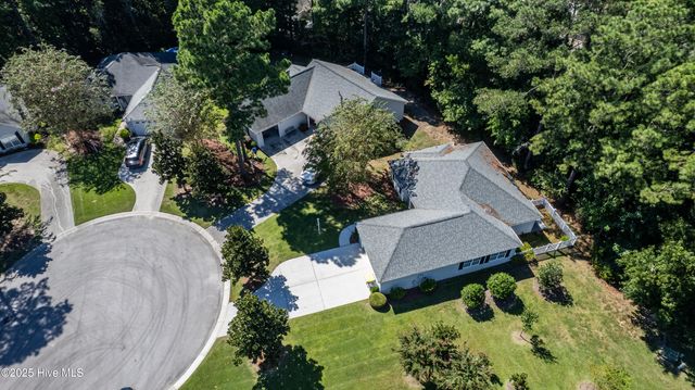 702 Hummingbird S, Swansboro, NC 28584